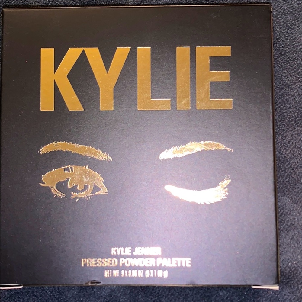 Kylie cosmetics “sorta sweet pallet”